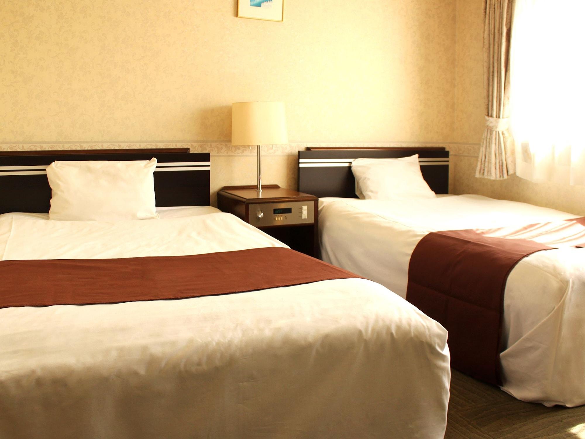 Hotel Livemax Budget Sagamihara Buitenkant foto