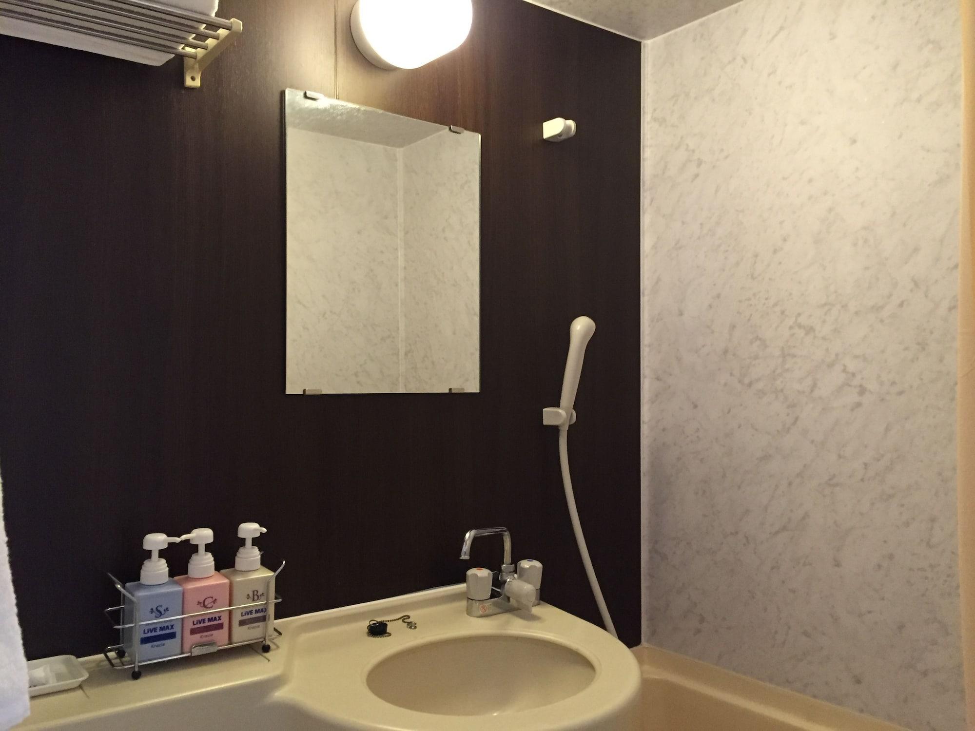 Hotel Livemax Budget Sagamihara Buitenkant foto