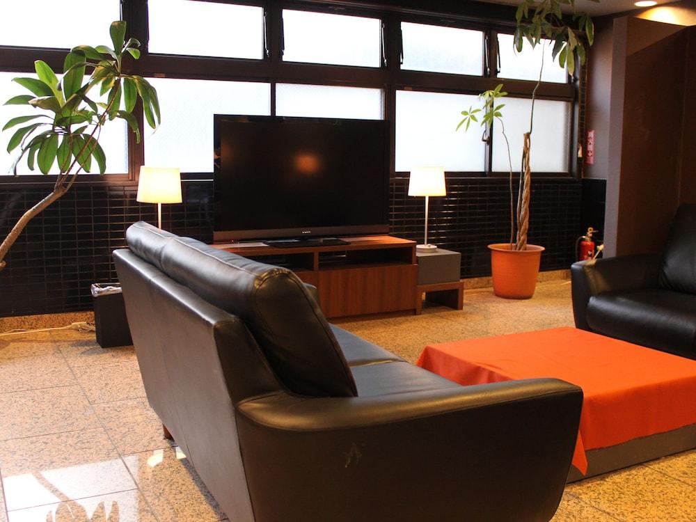 Hotel Livemax Budget Sagamihara Buitenkant foto